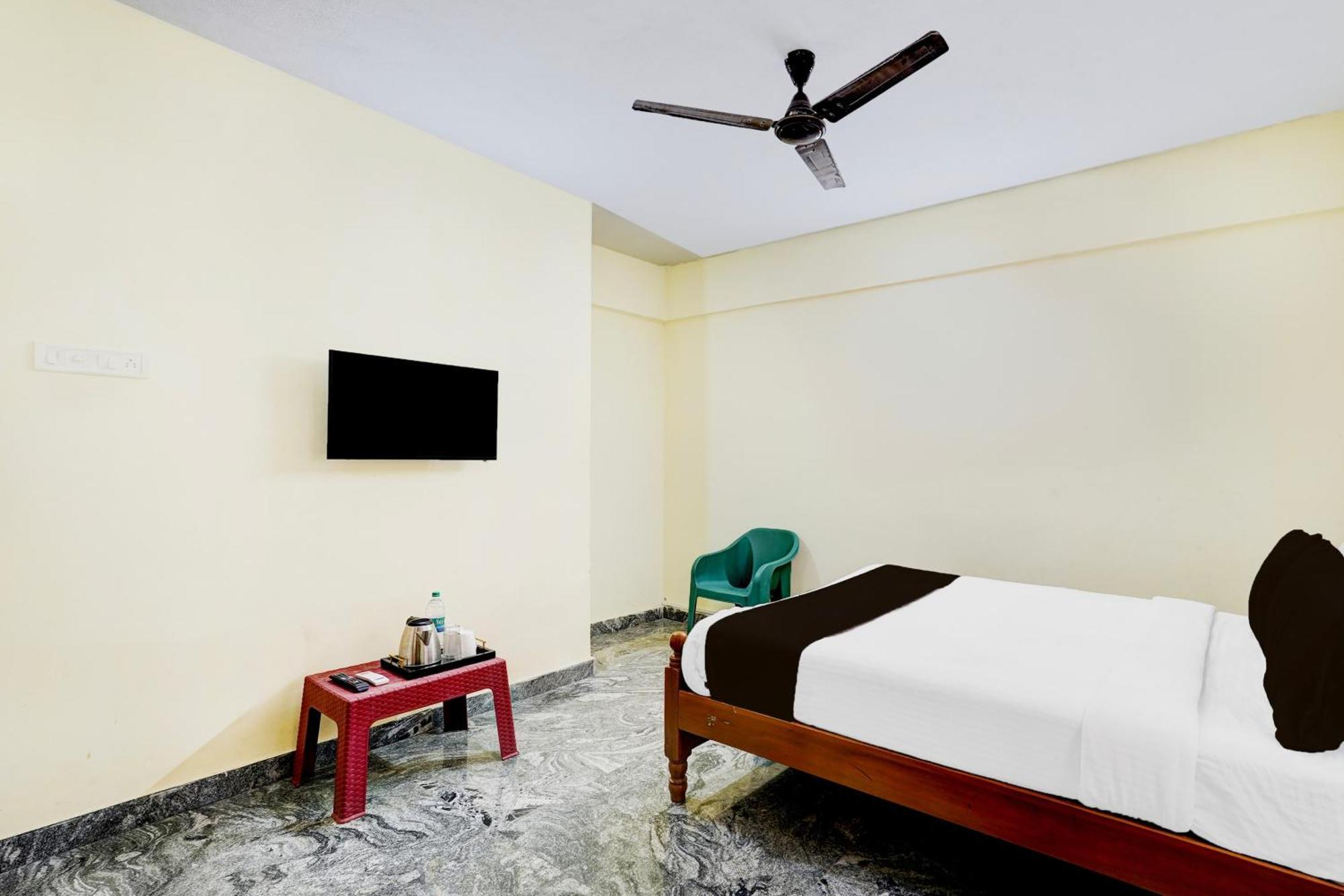 Collection O Sithalapakkam Medavakkam Formerly Srinivasa Residency Chennai Zewnętrze zdjęcie